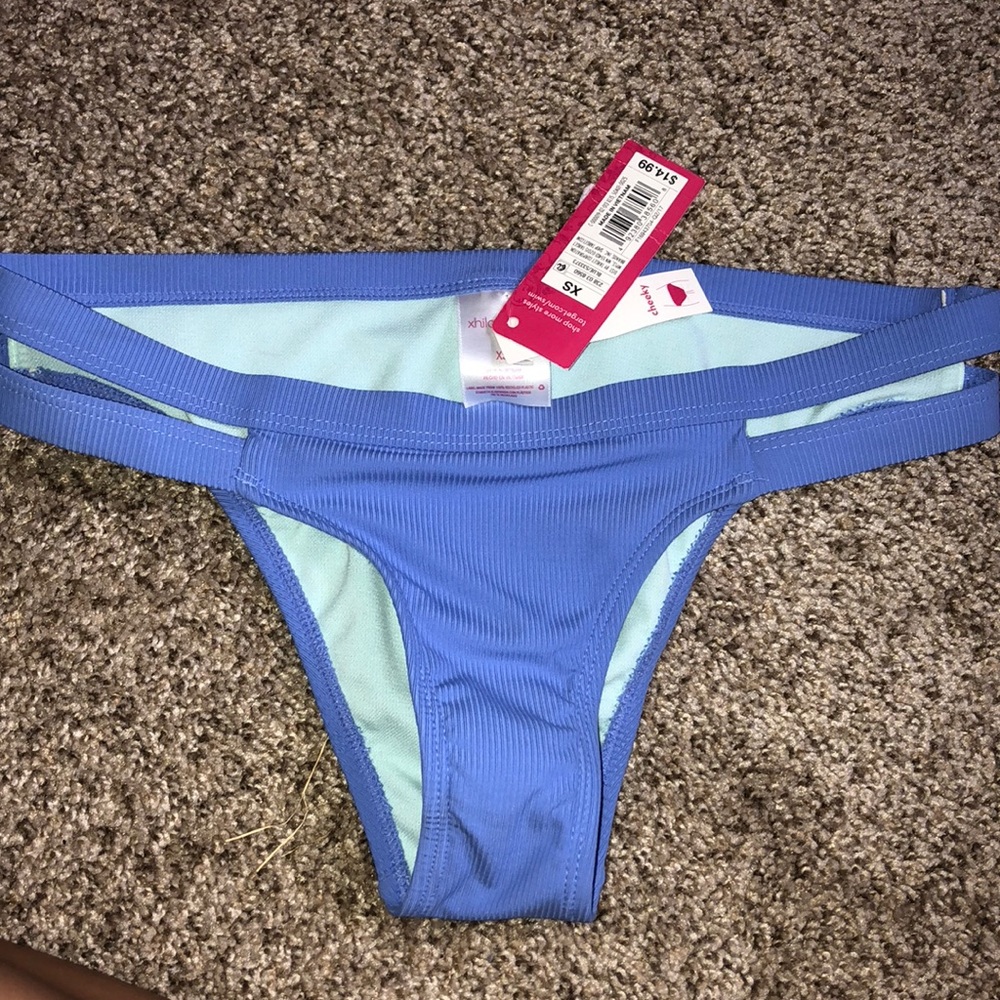 *TRADE* Cheeky bathing suit bottoms